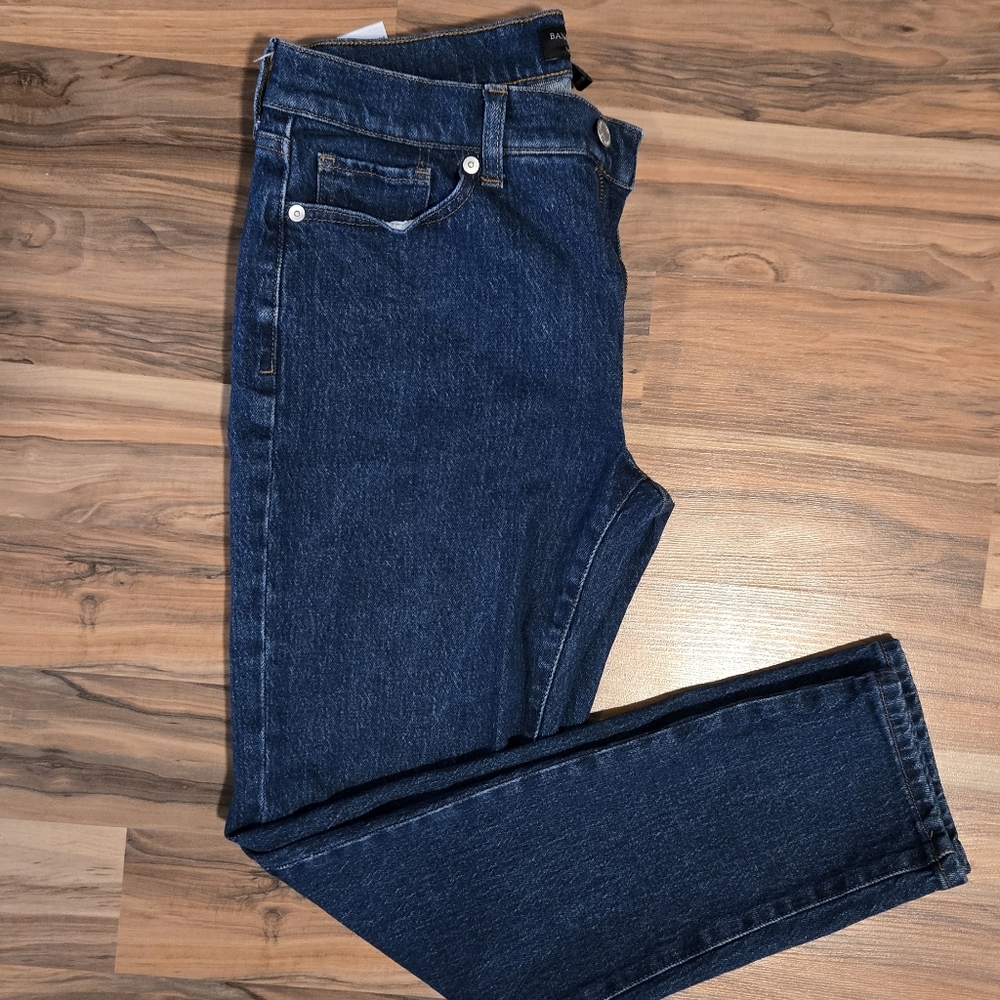 Banana Republic The Beau Jean Straight Leg Size 2 / 26